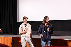 DRAWN - Gezogen ins Gezeichnete